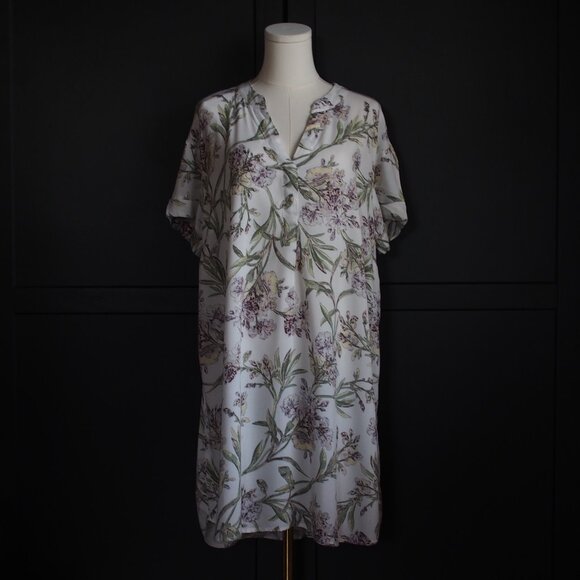 H&M | Floral Shift Dress - Picture 1 of 4